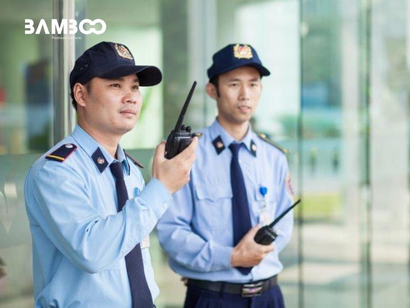 Đồng phục bảo vệ bền bỉ, thoải mái và phù hợp làm việc ngoài trời