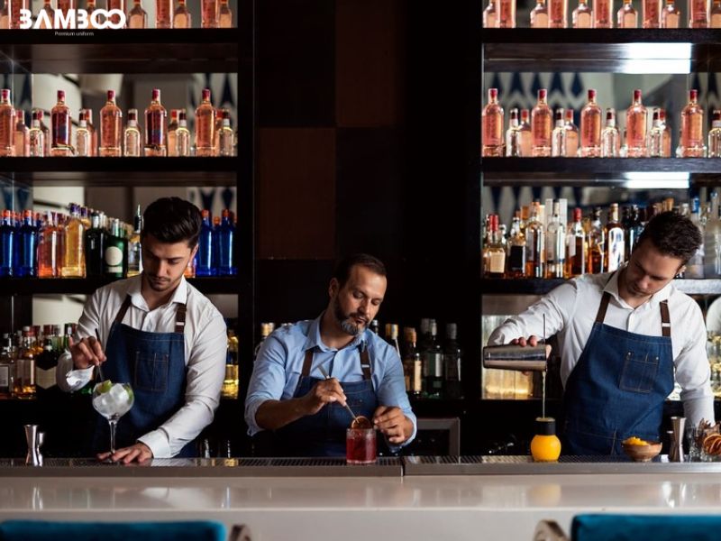 Đồng phục nhân viên pha chế theo chủ đề