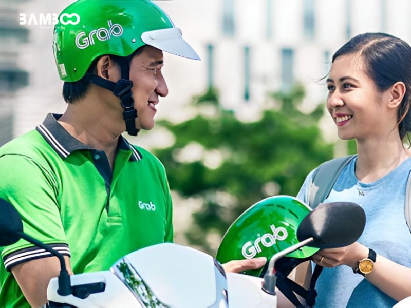 Đồng phục tài xế thiết kế với màu sắc, logo riêng thể hiện sự uy tín và đáng tin cậy của doanh nghiệp