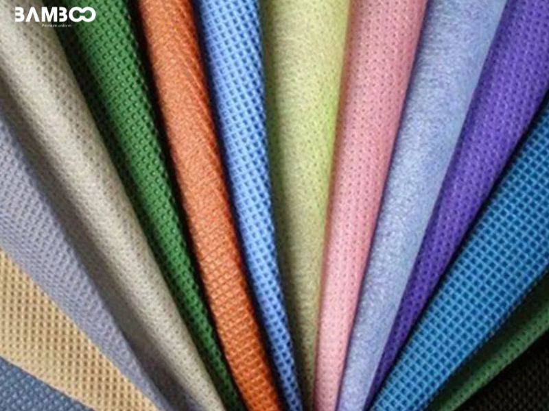 Các chất vải phổ biến trong may áo thun cá sấu đồng phục