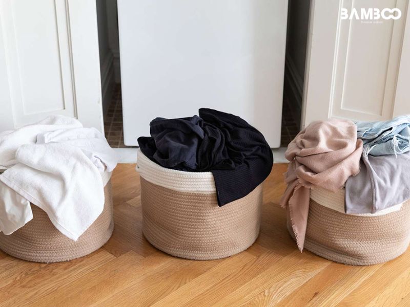 Phân loại quần áo theo chất liệu trước khi giặt hạn chế tình trạng sợi vải bị co