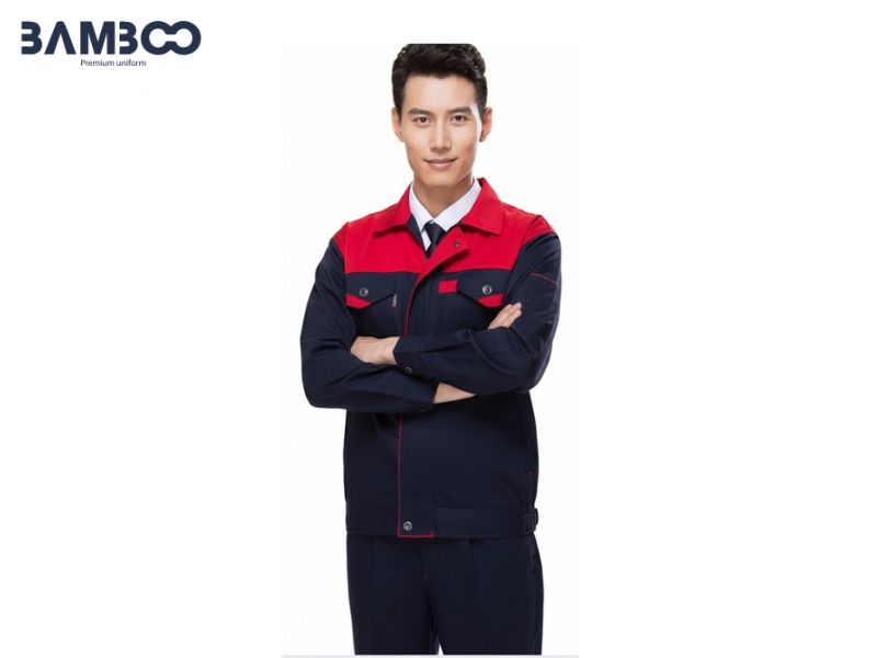 May quần áo bảo hộ màu đen viền đảm bảo độ bền màu, chọn vị trí logo hợp lý, dùng khóa kéo tốt và gia cố chắc chắn