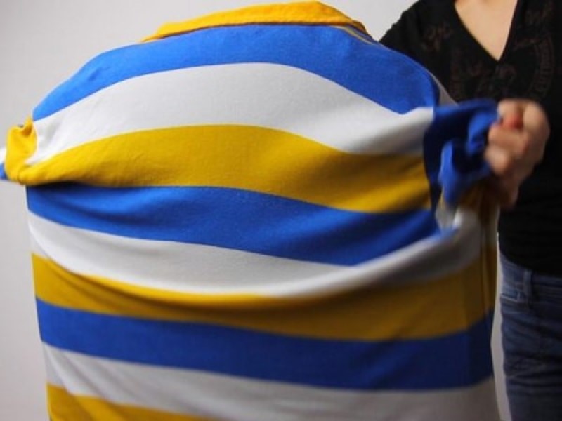 lưu ý trong mẹo giúp áo thun rộng ra