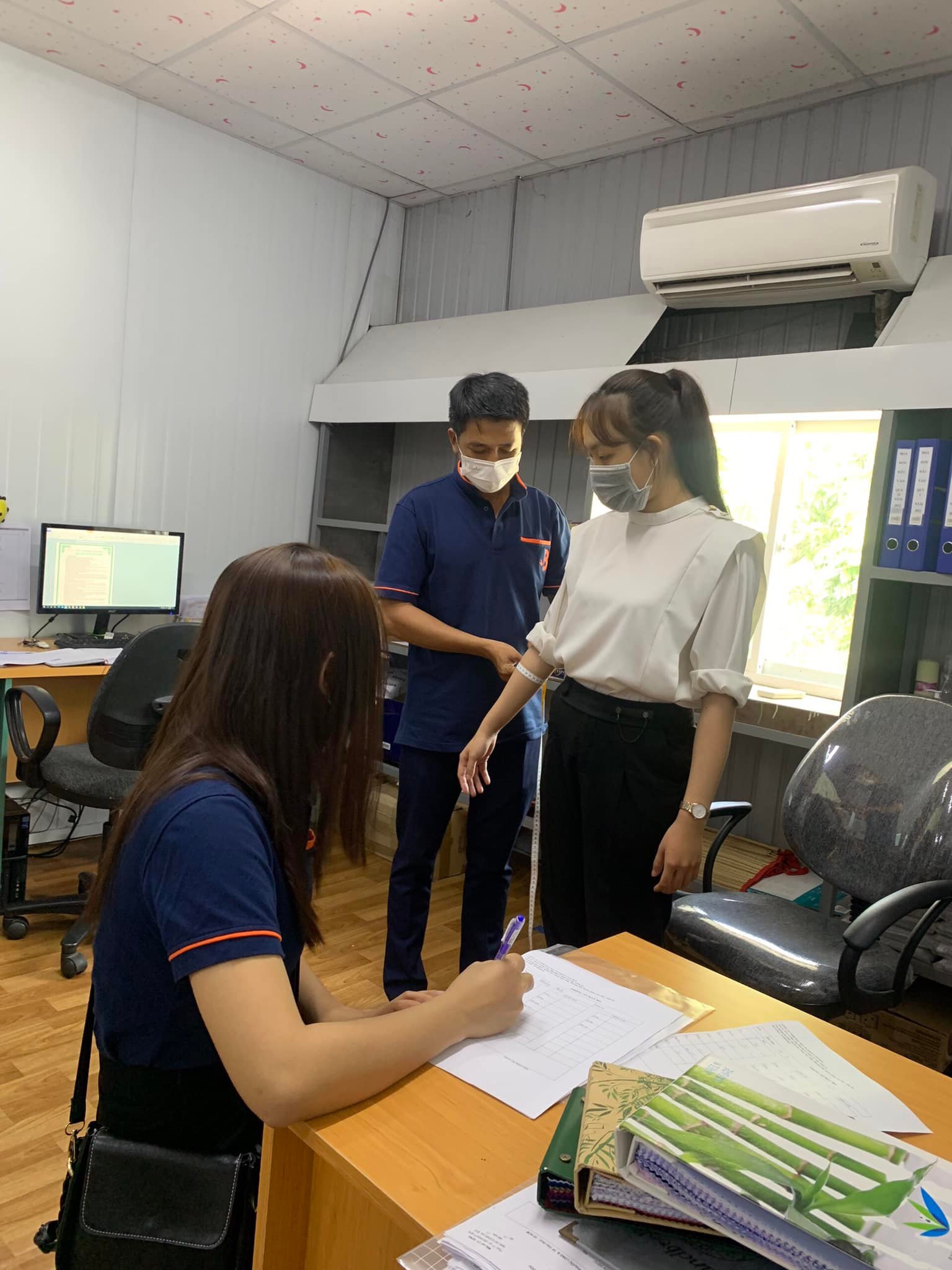 Lý do nên chọn đặt may đồng phục