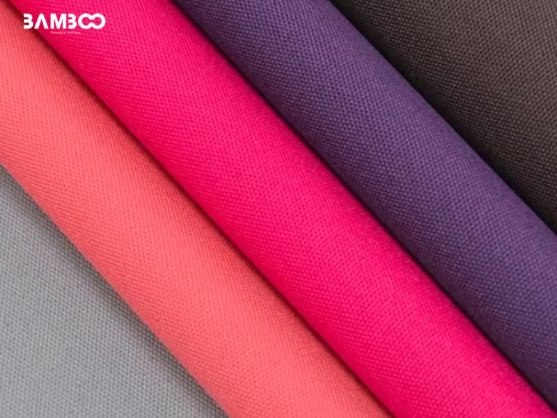 Vải Oxford với tỷ lệ sợi gồm 83% Polyester và 17% Cotton