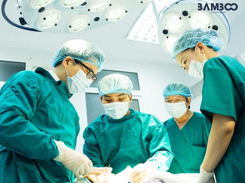 Trang phục khu vực phẫu thuật, gây mê hồi sức, trung tâm diệt khuẩn