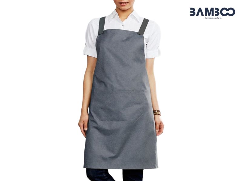 Chọn tạp dề chống thấm phù hợp mục đích, chất liệu, thiết kế và kích thước thoải mái
