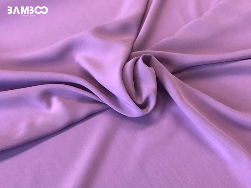 Vải thun lạnh mát lạnh và trơn mịn ngay khi chạm vào da