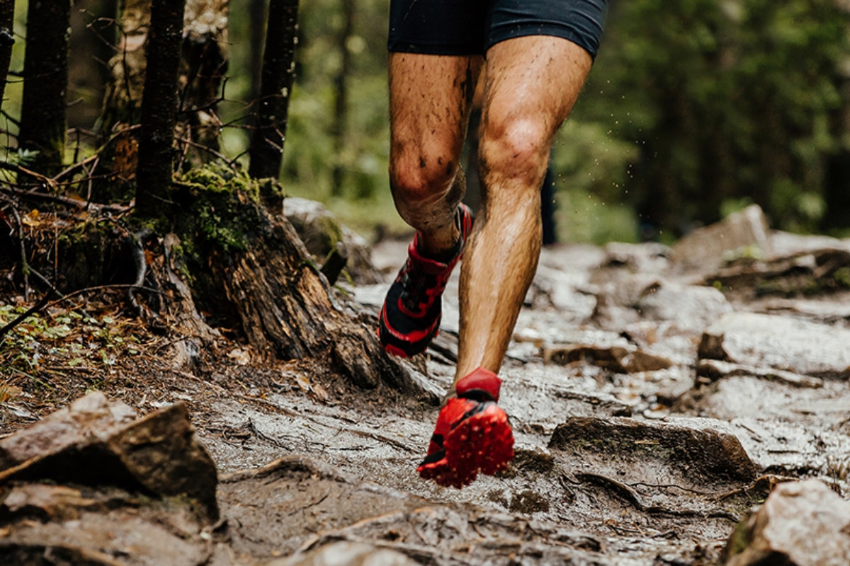 giày chạy trail phù hợp