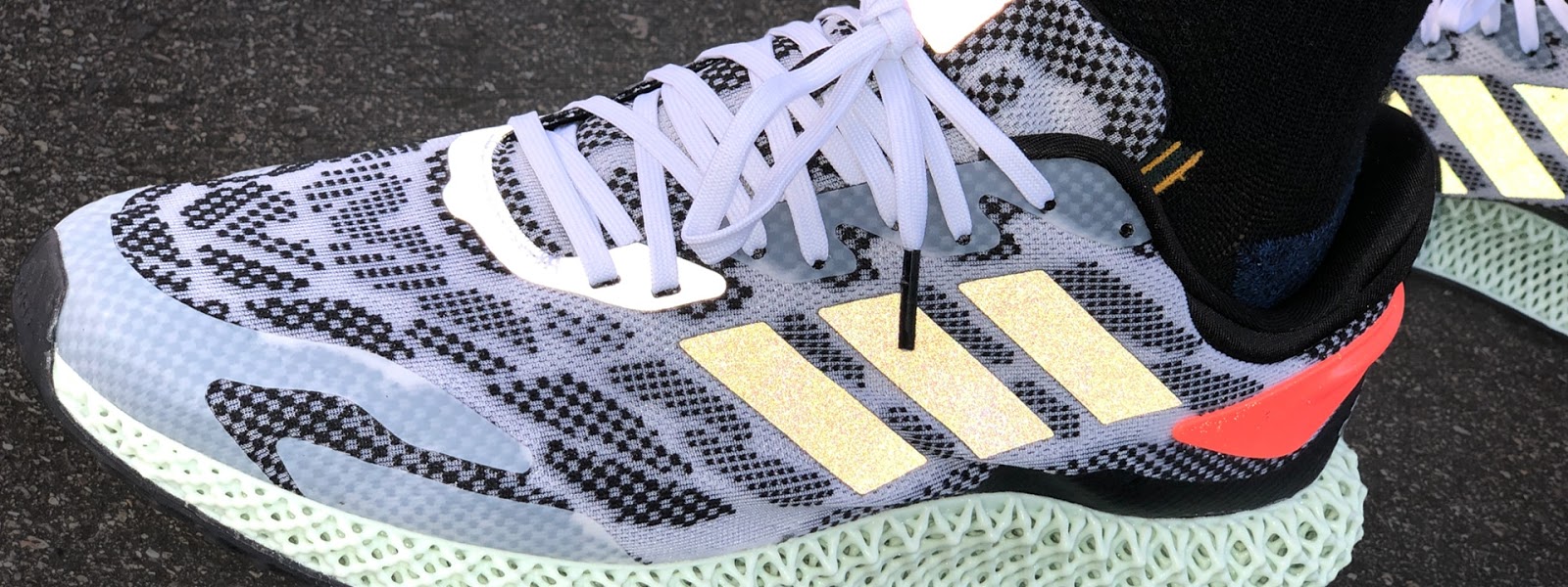 Giày Adidas