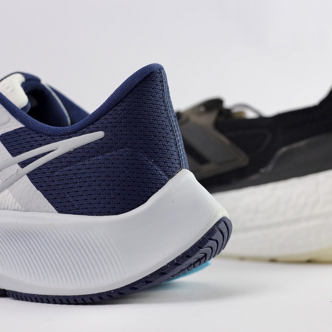 Pegasus 38 vs Ultraboost 21