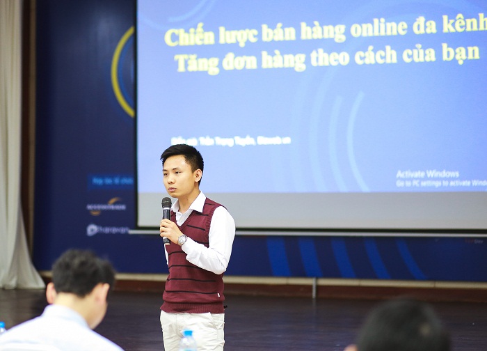 Ông Trần Trọng Tuyến–CEO Bizweb chia sẻ “Giải pháp bán hàng online đa kênh – Tăng đơn hàng theo cách của bạn”