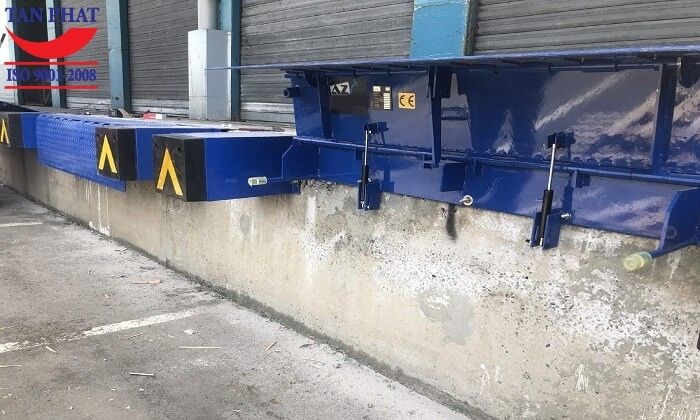 Sàn nâng thủy lực loại nhỏ không cần xây hố Dock