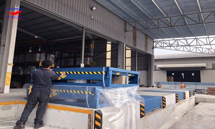 Công ty chuyên sản xuất sàn nâng Dock Leveler và các thiết bị tự động hóa đạt chuẩn Châu Âu. 