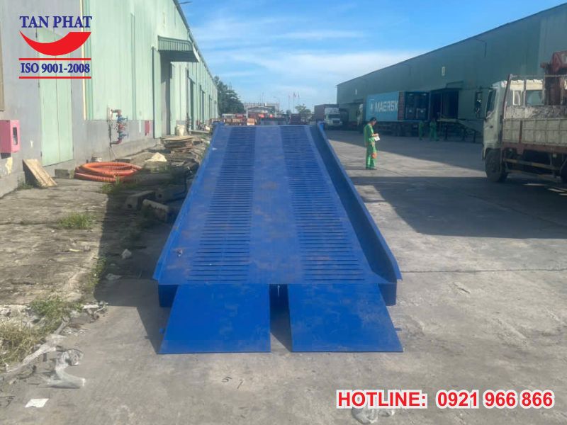 Dự án cung cấp cầu dẫn lên container 10 tấn tại KCN Đình Vũ, Hải Phòng