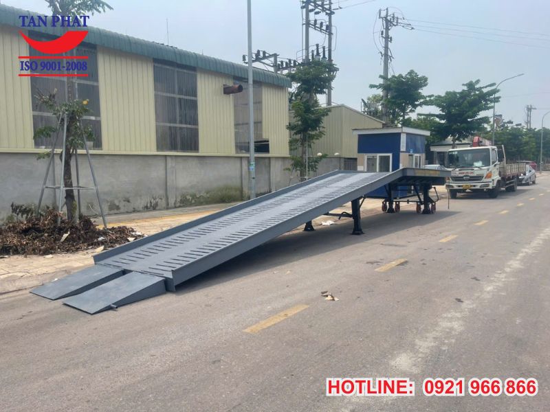 Ứng dụng thực tế của cầu dẫn container 11m