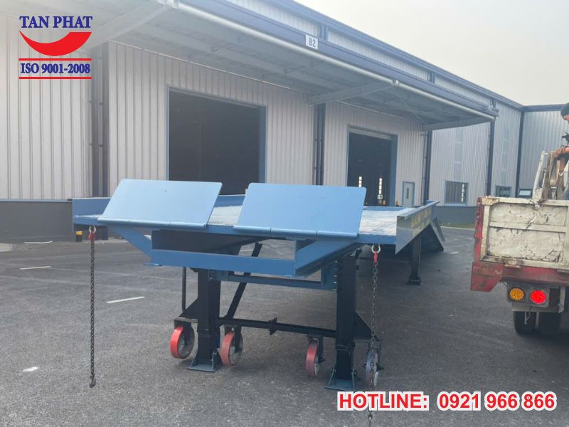 Cung cấp cầu dẫn xe nâng 10 tấn tại Lào Cai