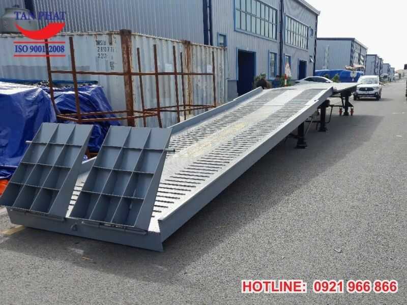 Hình ảnh thực tế cầu dẫn xe nâng 8 tấn