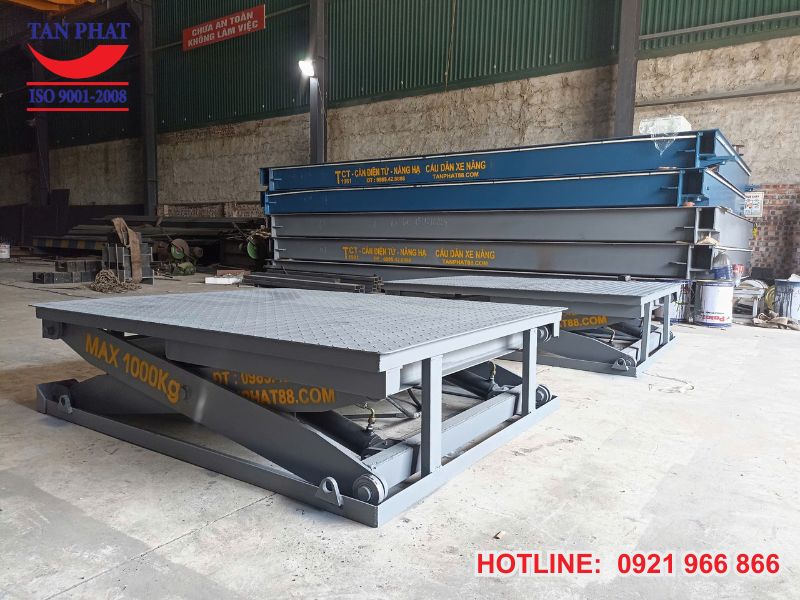 Địa điểm mua bàn nâng thủy lực uy tín, chất lượng