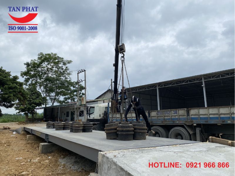 Thực hiện hiệu chuẩn trạm cân ô tô 100 tấn