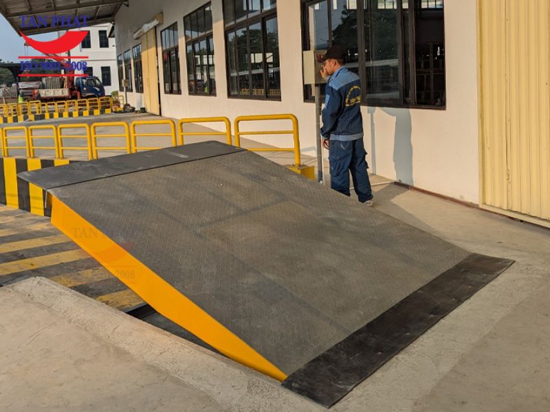 ưu điểm khi sử dụng Dock Leveler