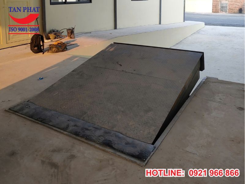 Kết cấu sàn nâng được lắp đặt