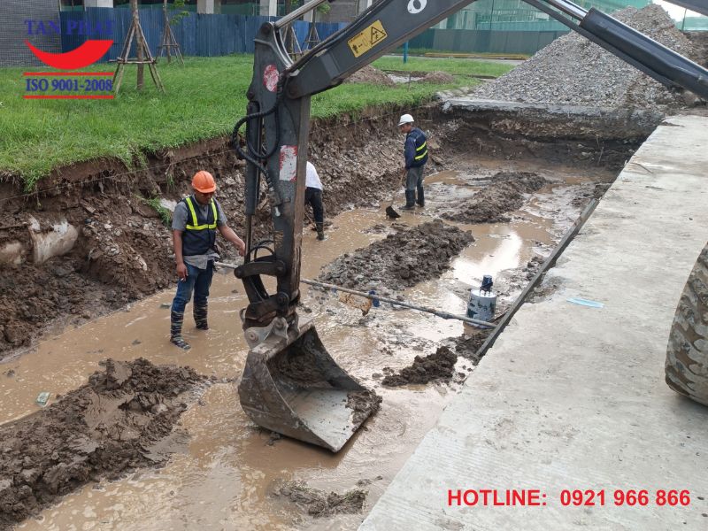 Hình ảnh thực tế quá trình xây dựng hố móng cân ô tô