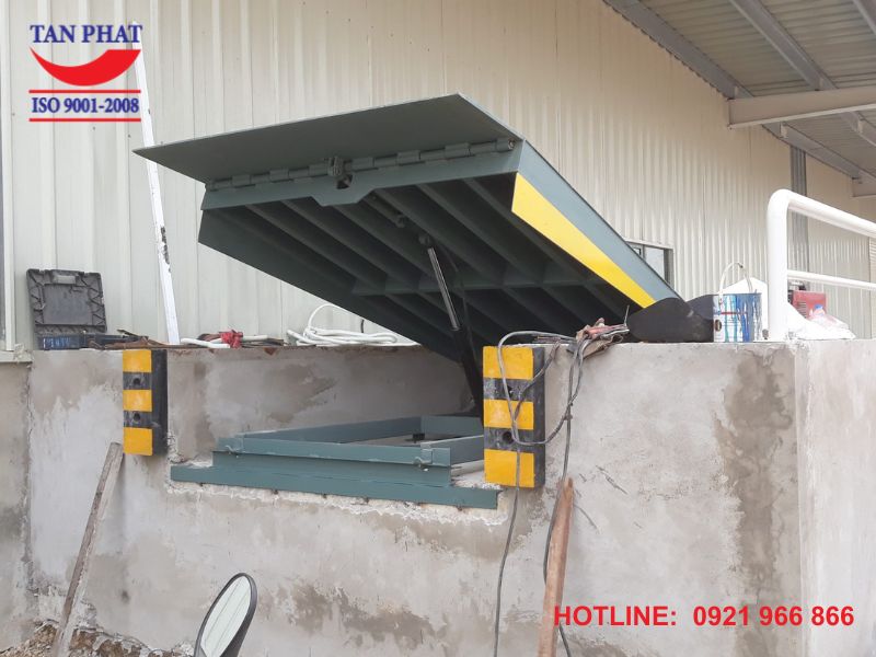 Thiết Kế, Lắp Đặt Dock Leveler Theo Yêu Cầu