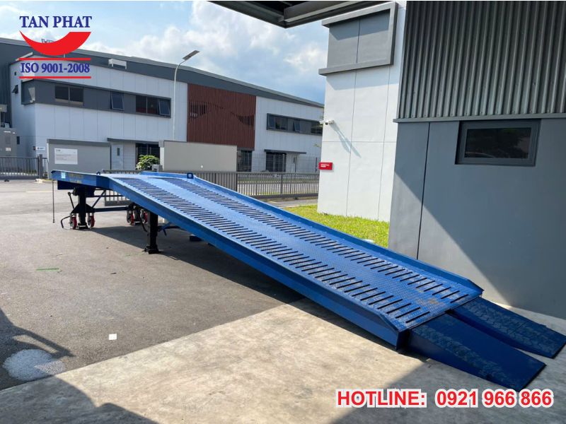 Thông số kỹ thuật cầu dẫn xe nâng tại Quảng Ninh