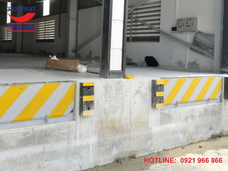 sàn nâng thủy lực 6 tấn - báo giá cạnh tranh