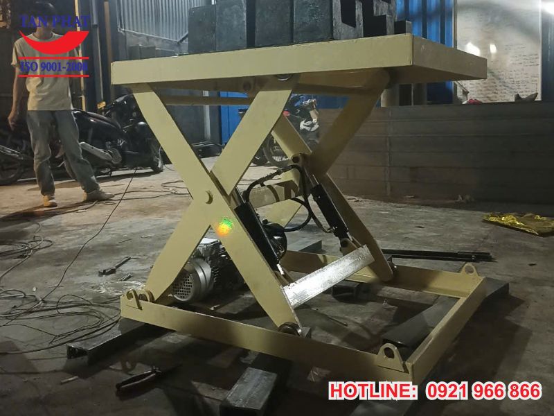 Cấu tạo bàn nâng hạ thủy lực 800kg