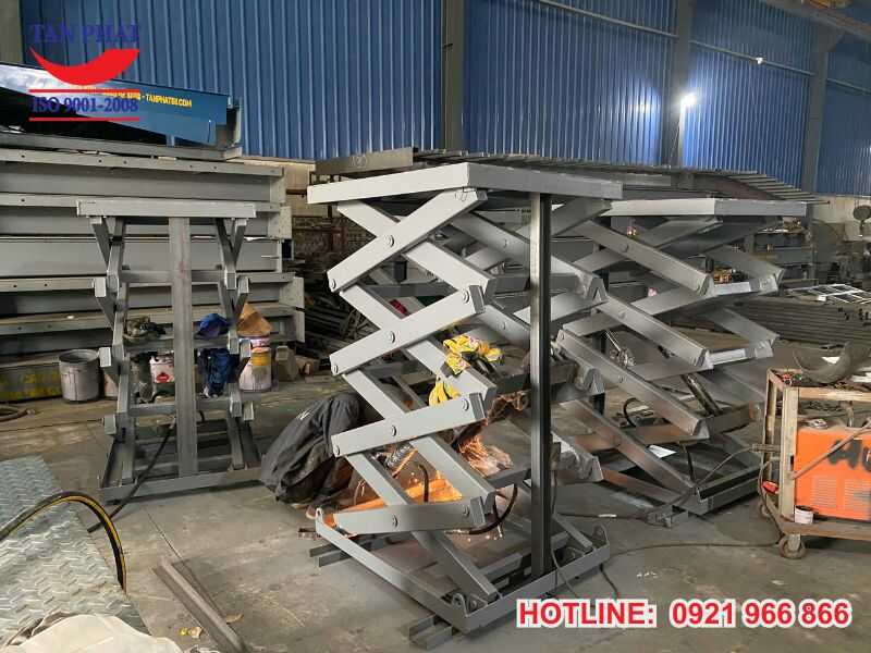 Tân Phát - Địa chỉ cung cấp bàn nâng 400kg uy tín, giá tốt