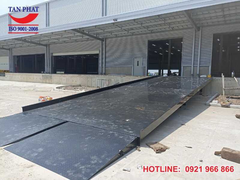 Ramp cố định