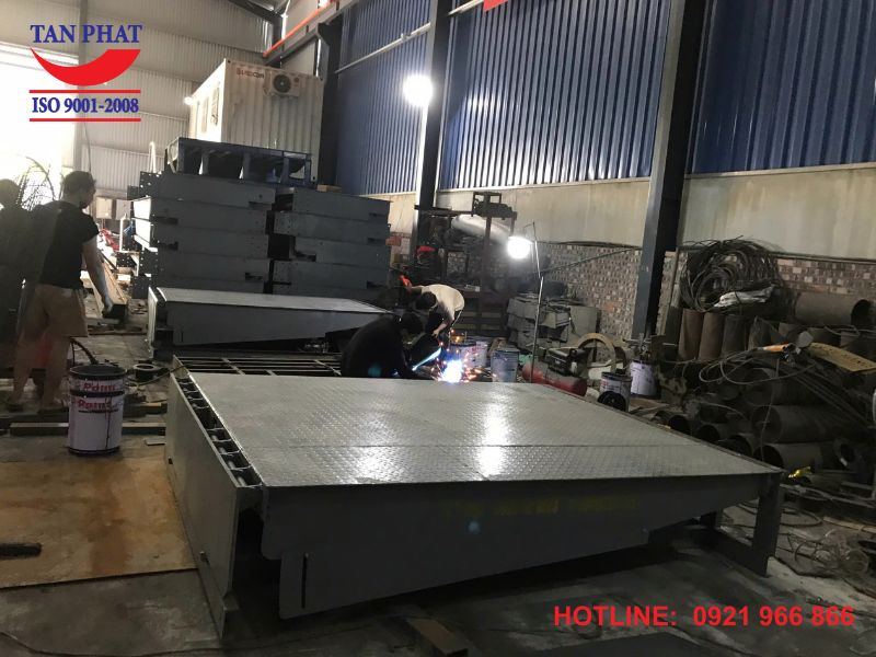 Xưởng sản xuất Dock Leveler Tân Phát