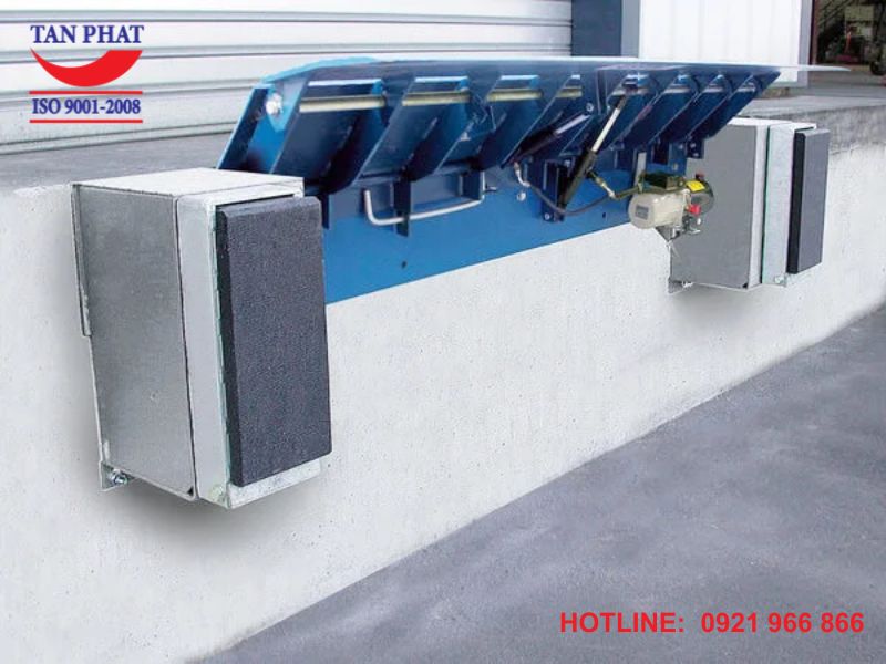 Sàn nâng thủy lực loại nhỏ