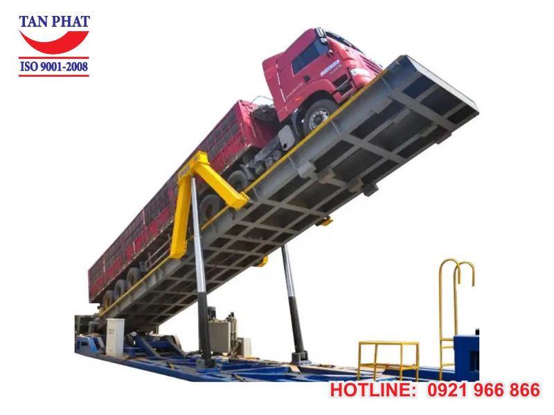 Ưu điểm của bàn nâng đổ liệu 200 tấn