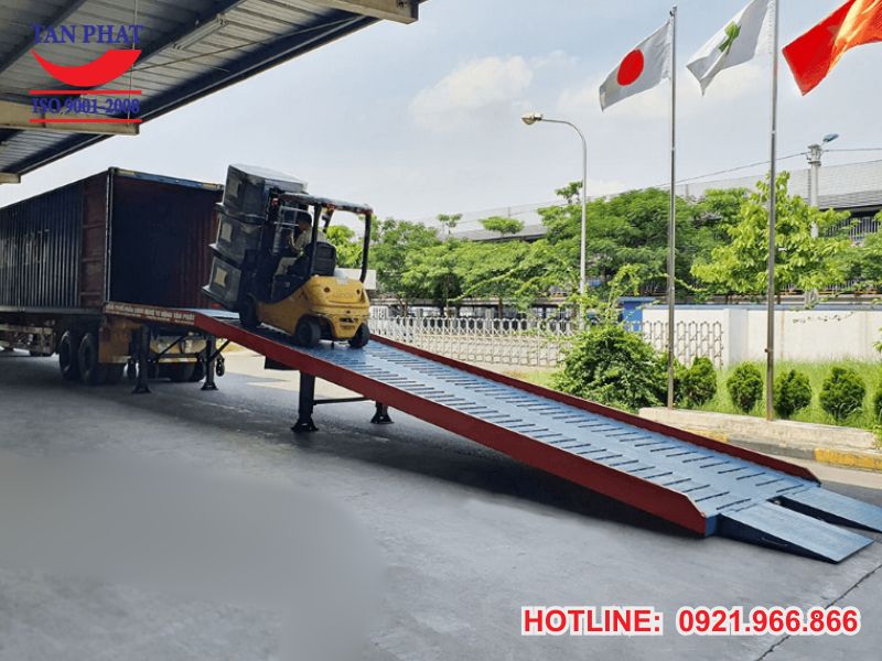 Giải Pháp Kết Nối Container Với Nền Đất