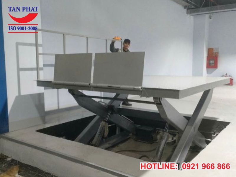 Các điều cần lưu ý khi vận hành bàn nâng thủy lực