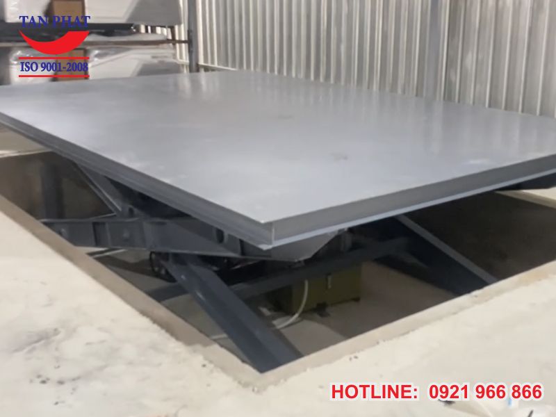 Hình ảnh thực tế dự án bàn nâng thủy lực 3 tấn