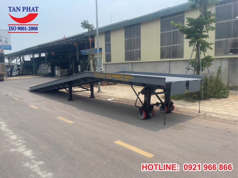 Ưu điểm nổi bật của cầu dẫn lên container 11m