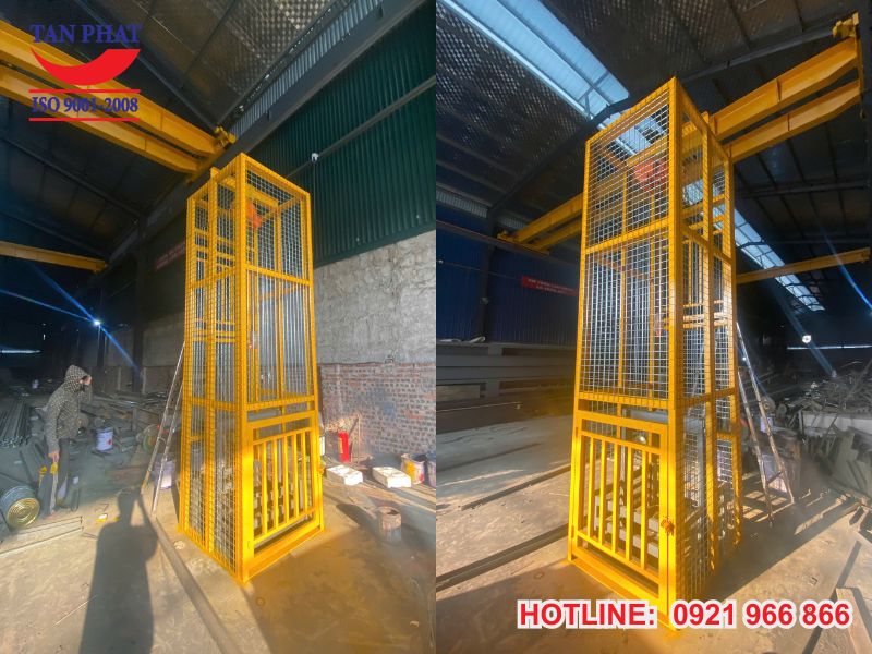 Thang nâng hàng 500kg sản xuất bởi Tân Phát