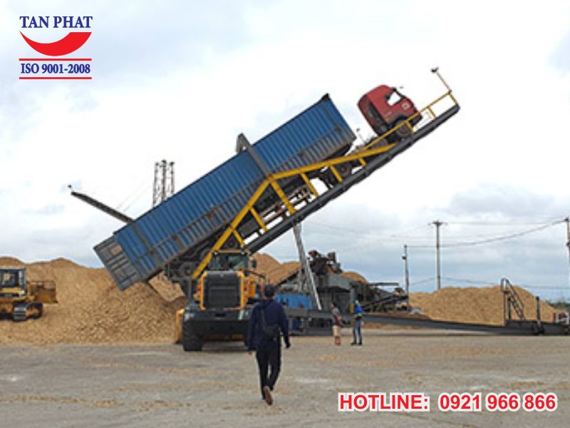 Ứng dụng của bàn nâng đổ dăm gỗ