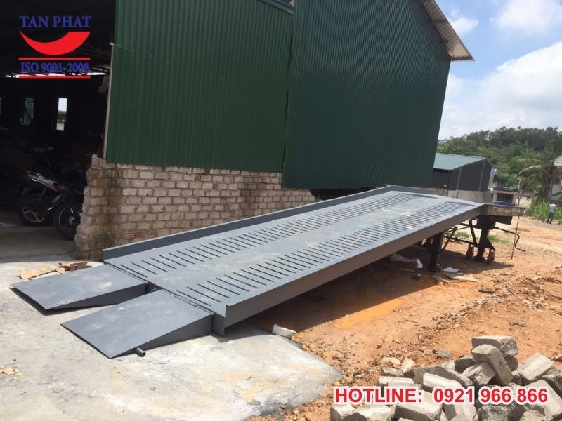 Cầu xe nâng 8 tấn với kích thước 11.000x2.350mm