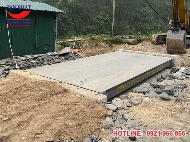 Bàn giao cho quý khách hàng sử dụng hệ thống trạm cân 30 tấn