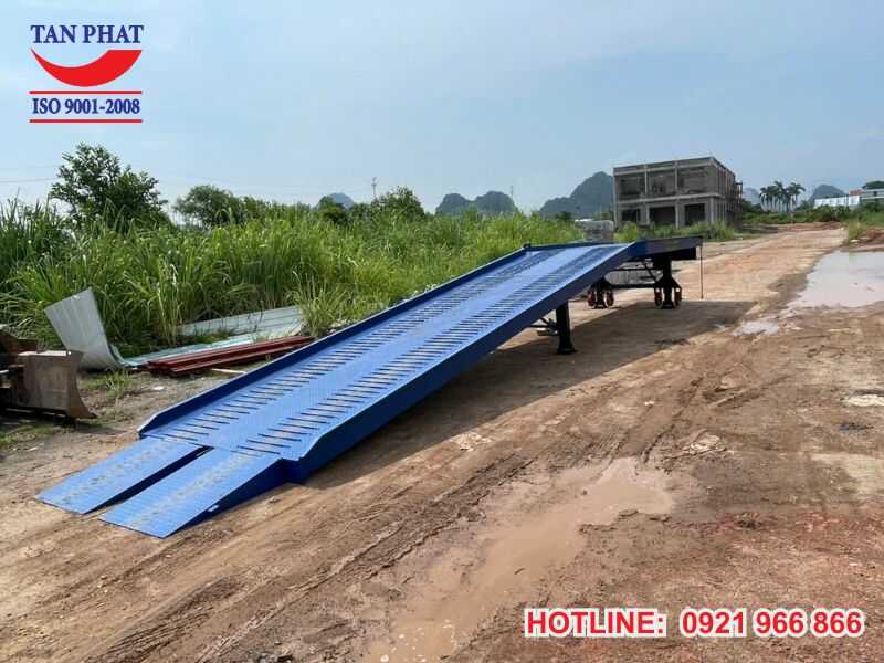 Bàn Giao Cầu Dẫn Lên Container 12 Tấn Tại Thủy Nguyên, Hải Phòng