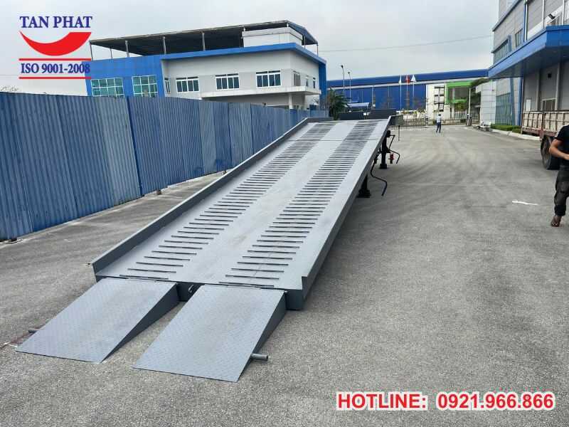 Giải pháp cầu dẫn xe nâng tại Thanh Hóa