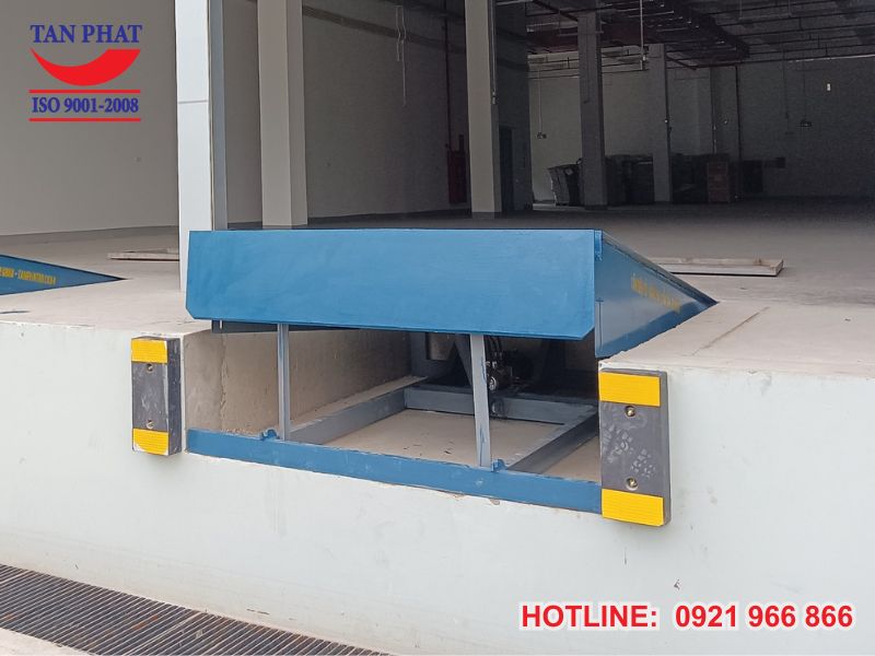 Ứng Dụng Của Dock Nâng Hàng 2500x1800mm