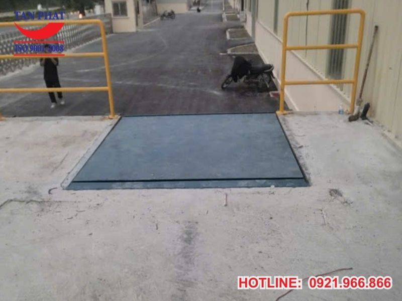 Đơn vị cung cấp và lắp đặt dock leveler uy tín