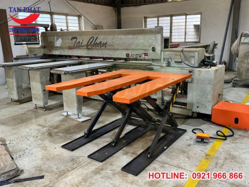 Tổng quan về bàn nâng chữ E