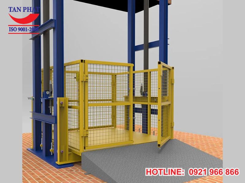 Thang nâng hàng 1500kg lắp đặt bởi Tân Phát